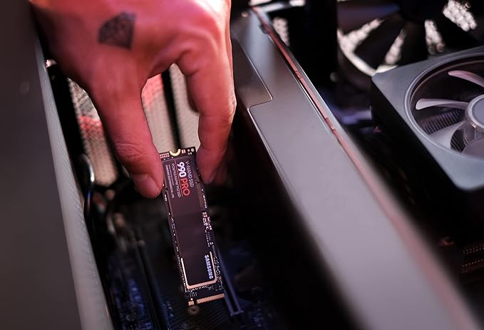 Samsung 990 Pro With Heatsink 4Tb M.2 Nvme Internal Solid State Drive gamingstoreuae